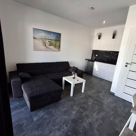 Domki Black Pearl Mielno Basen Sauna Jacuzzi Kültér fotó