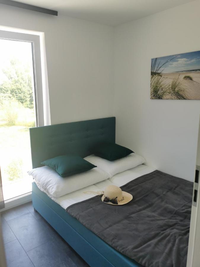 Domki Black Pearl Mielno Basen Sauna Jacuzzi Kültér fotó