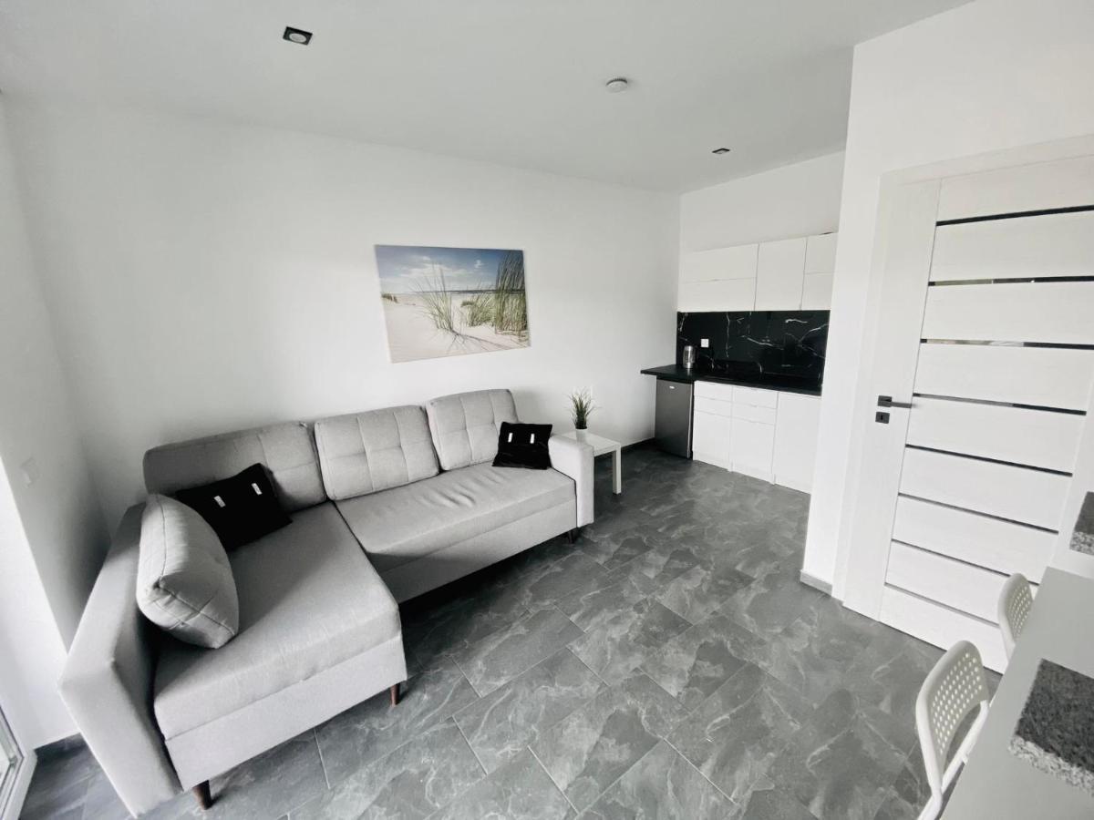 Domki Black Pearl Mielno Basen Sauna Jacuzzi Kültér fotó